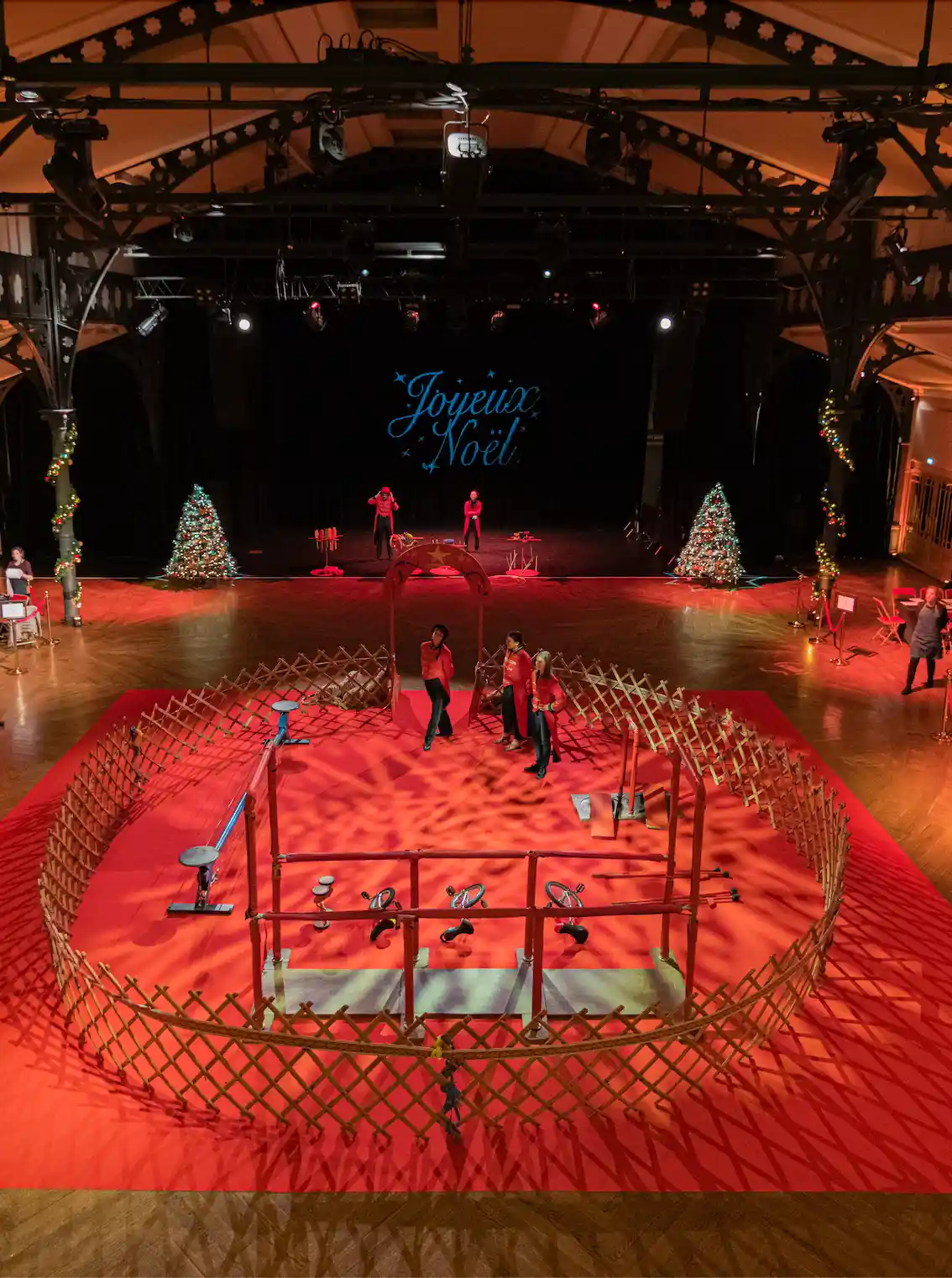 UMDH-arbre-de-noel-entreprise-6