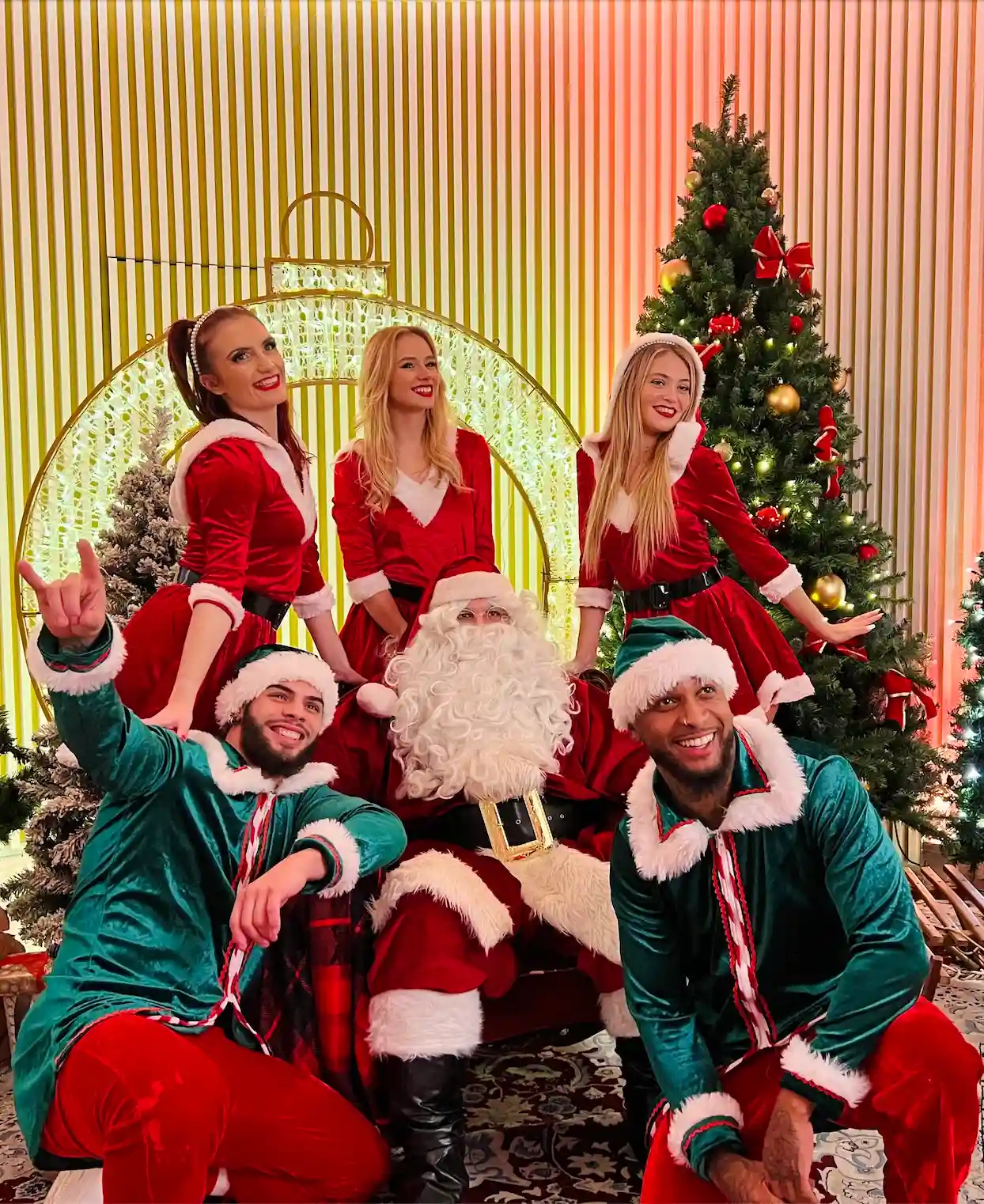 UMDH-arbre-de-noel-entreprise-7